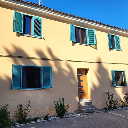 Apartments Vera ברבריגה מראה חיצוני תמונה